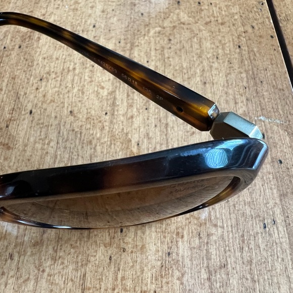 Chanel Polarized Sunglasses - Picture 14 of 16